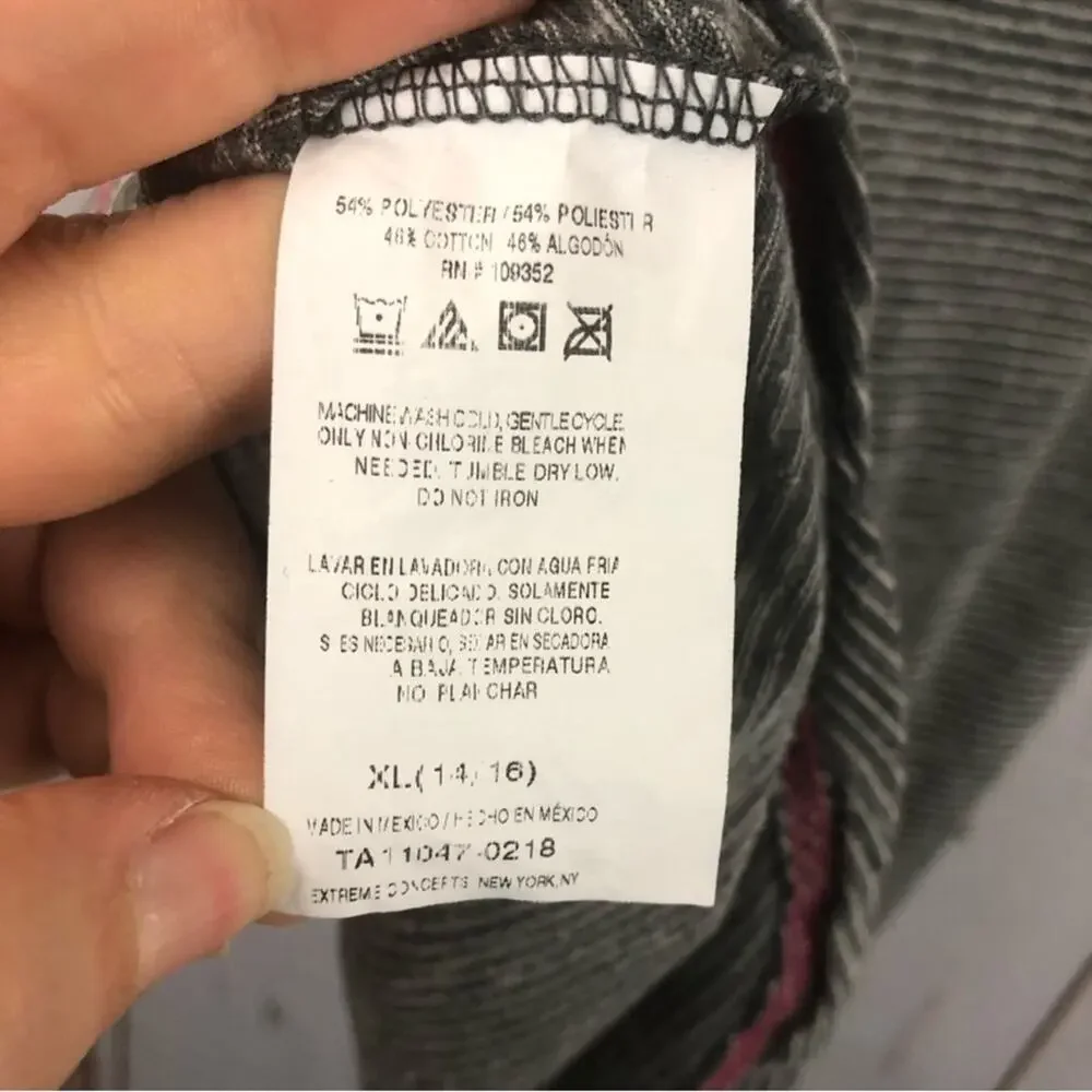 Disney Princess Tank Top, Ariel. XL(14/16). In good used condition! - Picture 4 of 4